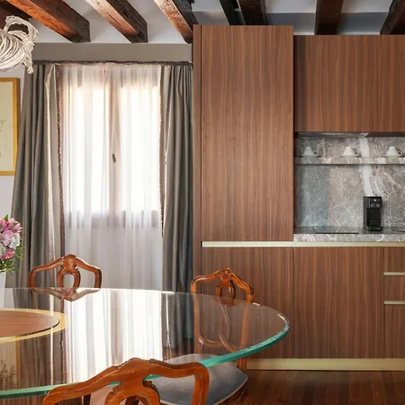 Gabrielli Luxury - Starhotels Collezione Aparthotel 4*